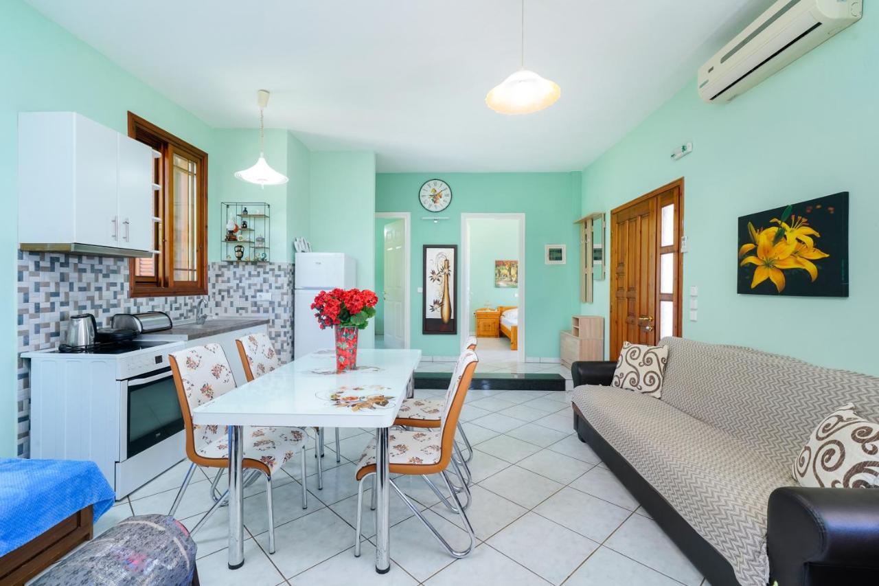 Villa Melina 2 Kinira Eksteriør billede