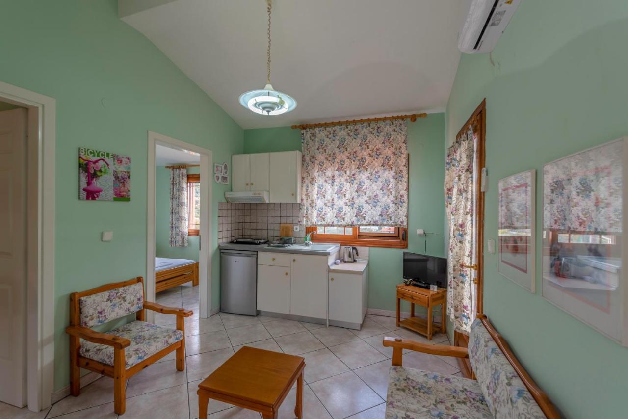 Villa Melina 2 Kinira Eksteriør billede
