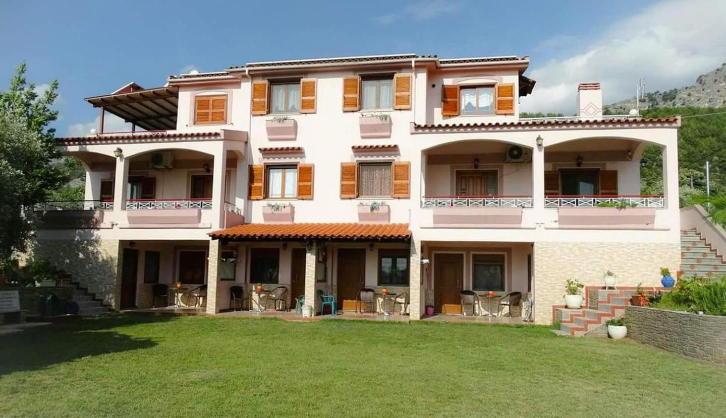 Villa Melina 2 Kinira Eksteriør billede